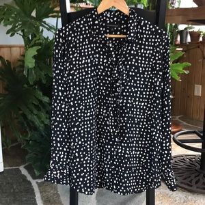 Banana Republic black polka dot blouse